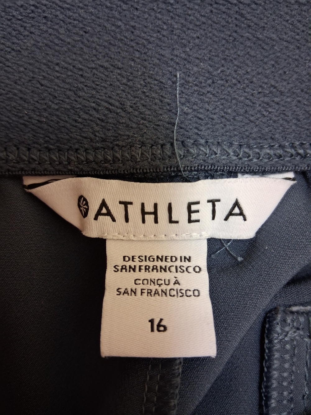 Athleta Women 's Slate Gray Cargo Pants Size 16 - Picture 2 of 16